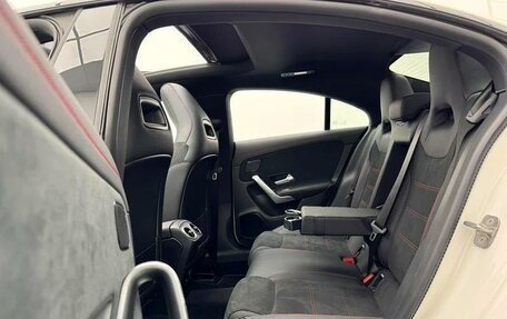 Mercedes-Benz C-Класс, 2025 год, 5 240 000 рублей, 12 фотография