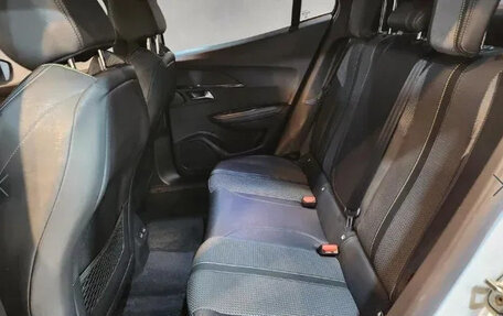 Peugeot 2008 II, 2021 год, 1 700 000 рублей, 12 фотография