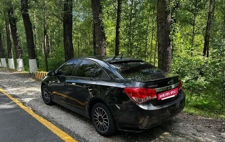 Chevrolet Cruze II, 2010 год, 530 000 рублей, 31 фотография