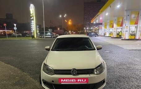 Volkswagen Polo VI (EU Market), 2012 год, 335 000 рублей, 10 фотография