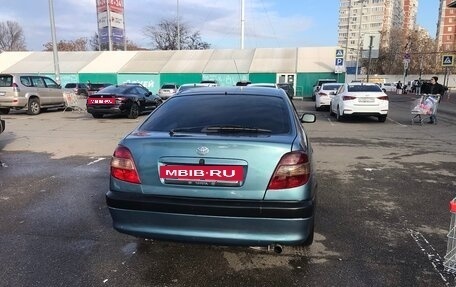 Toyota Avensis III рестайлинг, 2001 год, 300 000 рублей, 3 фотография