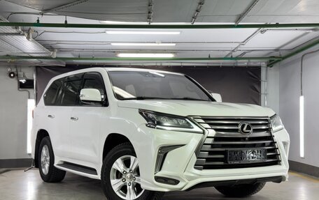 Lexus LX III, 2017 год, 6 950 000 рублей, 4 фотография