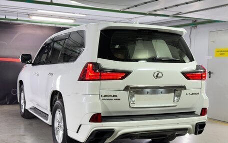 Lexus LX III, 2017 год, 6 950 000 рублей, 11 фотография
