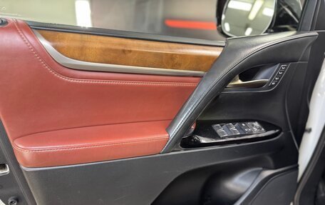 Lexus LX III, 2017 год, 6 950 000 рублей, 23 фотография