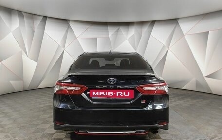 Toyota Camry, 2021 год, 3 155 000 рублей, 2 фотография