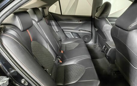 Toyota Camry, 2021 год, 3 155 000 рублей, 7 фотография