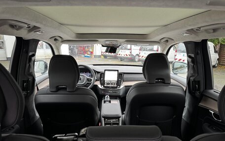 Volvo XC90 II рестайлинг, 2025 год, 14 490 000 рублей, 13 фотография