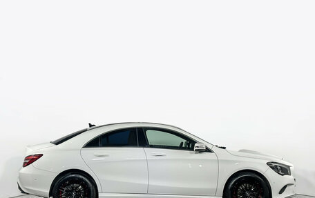 Mercedes-Benz CLA, 2018 год, 1 900 000 рублей, 4 фотография