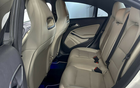 Mercedes-Benz CLA, 2018 год, 1 900 000 рублей, 10 фотография