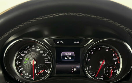 Mercedes-Benz CLA, 2018 год, 1 900 000 рублей, 11 фотография