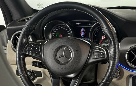 Mercedes-Benz CLA, 2018 год, 1 900 000 рублей, 13 фотография