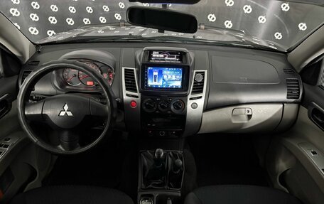 Mitsubishi Pajero Sport II рестайлинг, 2014 год, 1 899 000 рублей, 22 фотография