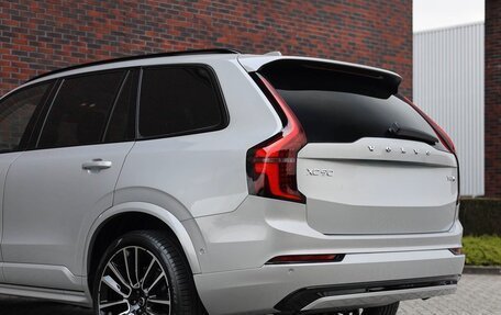 Volvo XC90 II рестайлинг, 2025 год, 16 490 000 рублей, 3 фотография