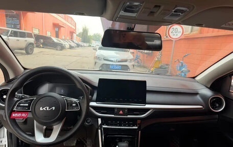 KIA K3, 2022 год, 1 650 000 рублей, 9 фотография