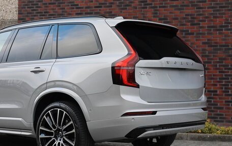 Volvo XC90 II рестайлинг, 2025 год, 16 490 000 рублей, 11 фотография