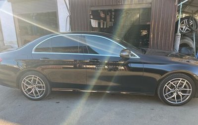 Mercedes-Benz E-Класс, 2021 год, 3 800 000 рублей, 1 фотография