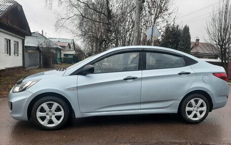 Hyundai Solaris II рестайлинг, 2013 год, 720 000 рублей, 2 фотография