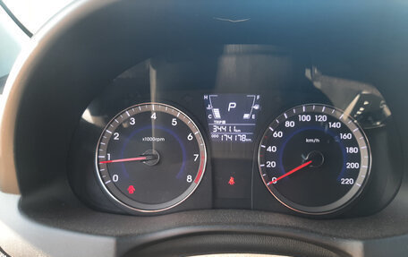 Hyundai Solaris II рестайлинг, 2013 год, 720 000 рублей, 12 фотография