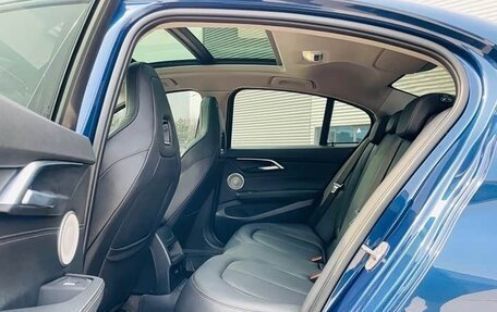 BMW 1 серия, 2022 год, 2 290 000 рублей, 14 фотография