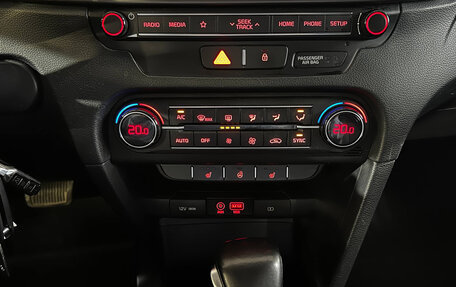 KIA cee'd III, 2018 год, 1 710 000 рублей, 15 фотография