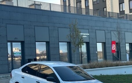 Volkswagen Polo VI (EU Market), 2015 год, 850 000 рублей, 3 фотография