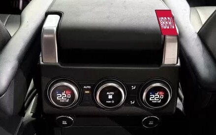 Land Rover Discovery IV, 2018 год, 5 100 000 рублей, 13 фотография