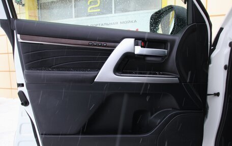 Toyota Land Cruiser 200, 2020 год, 7 995 000 рублей, 18 фотография