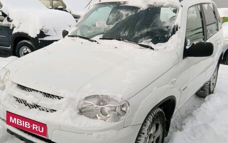 Chevrolet Niva I рестайлинг, 2011 год, 527 000 рублей, 1 фотография