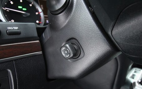 Toyota Land Cruiser 200, 2020 год, 7 995 000 рублей, 21 фотография