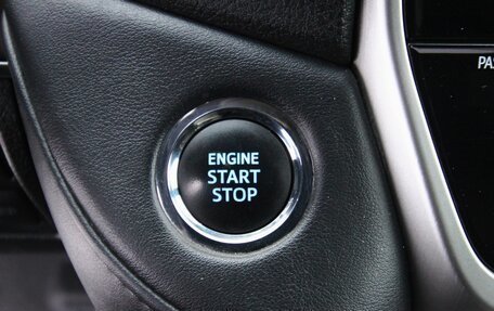 Toyota Land Cruiser 200, 2020 год, 7 995 000 рублей, 24 фотография