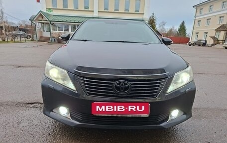 Toyota Camry, 2012 год, 1 550 000 рублей, 2 фотография