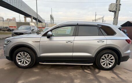 Volkswagen Touareg III, 2019 год, 4 650 000 рублей, 5 фотография