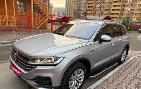 Volkswagen Touareg III, 2019 год, 4 650 000 рублей, 12 фотография