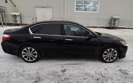 Honda Accord IX рестайлинг, 2013 год, 1 900 000 рублей, 2 фотография