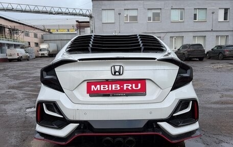 Honda Civic IX, 2018 год, 1 950 000 рублей, 3 фотография