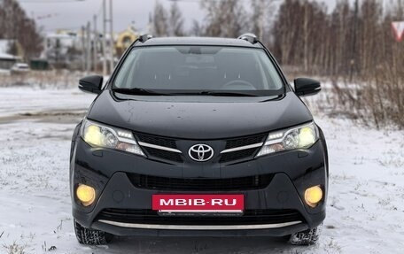 Toyota RAV4, 2014 год, 1 870 000 рублей, 9 фотография