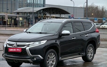 Mitsubishi Pajero Sport III рестайлинг, 2018 год, 2 300 000 рублей, 1 фотография