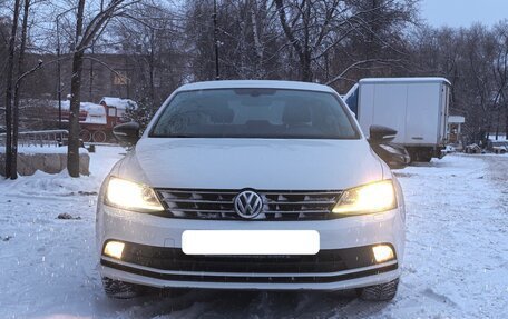 Volkswagen Jetta VI, 2018 год, 1 600 000 рублей, 1 фотография