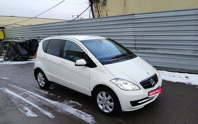 Mercedes-Benz A-Класс, 2012 год, 750 000 рублей, 1 фотография