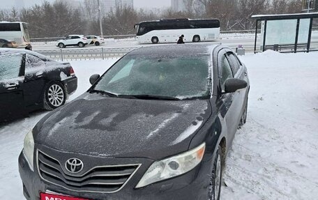Toyota Camry, 2011 год, 1 050 000 рублей, 4 фотография