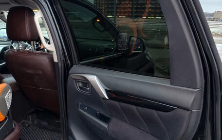 Mitsubishi Pajero Sport III рестайлинг, 2018 год, 2 300 000 рублей, 11 фотография