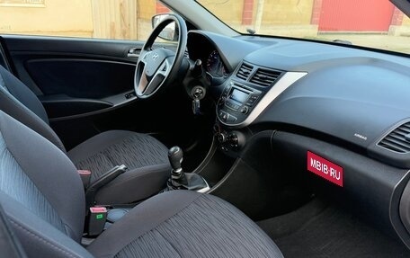 Hyundai Solaris II рестайлинг, 2014 год, 1 295 000 рублей, 36 фотография