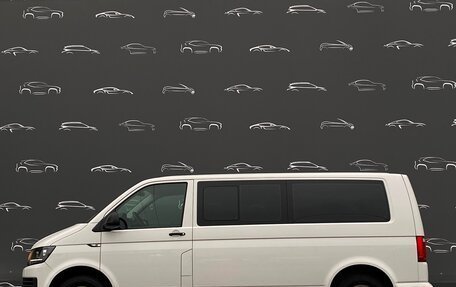 Volkswagen Caravelle T6 рестайлинг, 2019 год, 3 535 900 рублей, 12 фотография