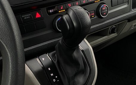 Volkswagen Caravelle T6 рестайлинг, 2019 год, 3 535 900 рублей, 15 фотография