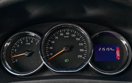 Renault Logan II, 2014 год, 595 000 рублей, 12 фотография