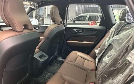 Volvo XC60 II, 2025 год, 4 815 000 рублей, 9 фотография