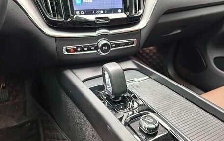 Volvo XC60 II, 2025 год, 4 815 000 рублей, 11 фотография