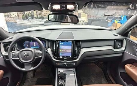 Volvo XC60 II, 2025 год, 4 815 000 рублей, 12 фотография