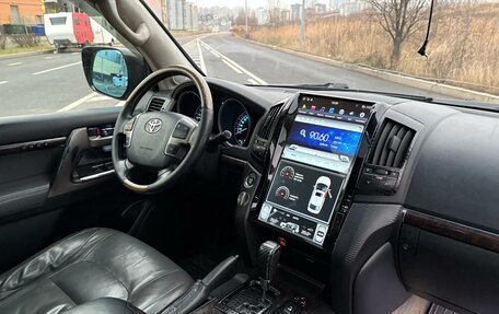 Toyota Land Cruiser 200, 2008 год, 2 149 000 рублей, 14 фотография