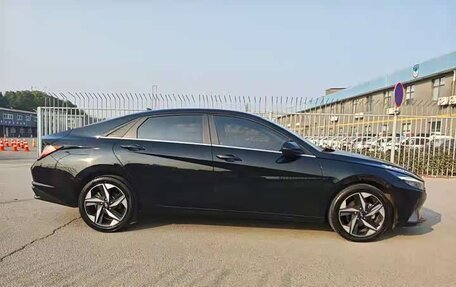 Hyundai Elantra, 2022 год, 1 119 999 рублей, 8 фотография